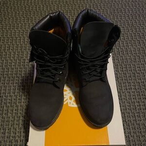 Black Timberland boots size 9.5 in Mens